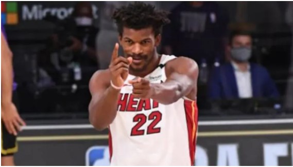 Los Heat suspenden indefinidamente a su estrella Jimmy Butler