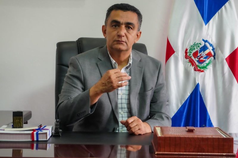 Diputado Parlacen rechaza que se regule la mano de obra haitiana