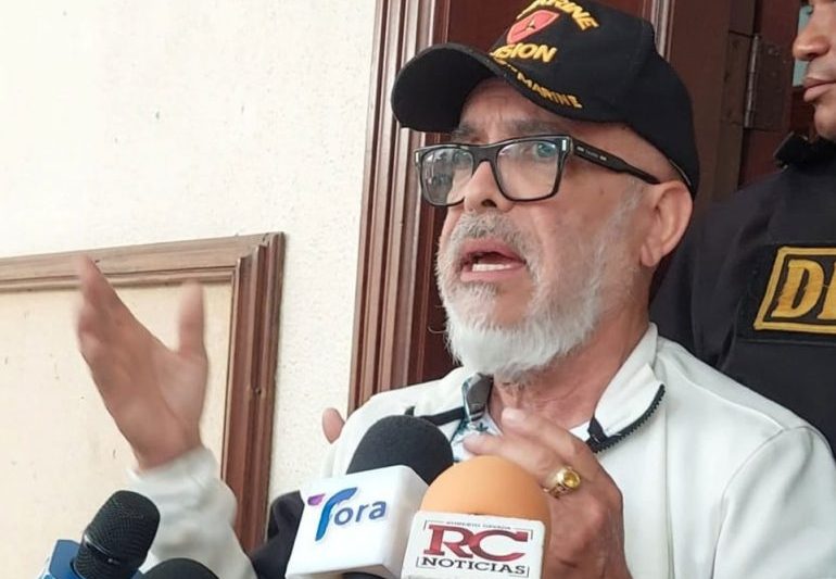 Ángel Martínez pide perdón a Raymond Rodríguez, Colombia Alcántara y a Vargavila Riverón Ensegundos República Dominicana