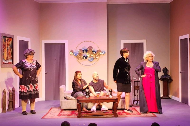 La comedia “Mis Tres Suegras” vuelve a la sala Ravelo Ensegundos República Dominicana