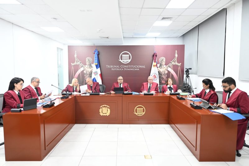 TC que declara inadmisible acción contra disposición transitoria