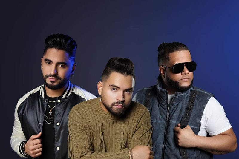 Grupo D’ Ahora ocho años revolucionando el merengue típico desde La Gran Manzana