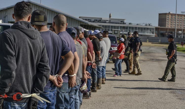 Gobierno de Trump ha arrestado más de 300 mil personas