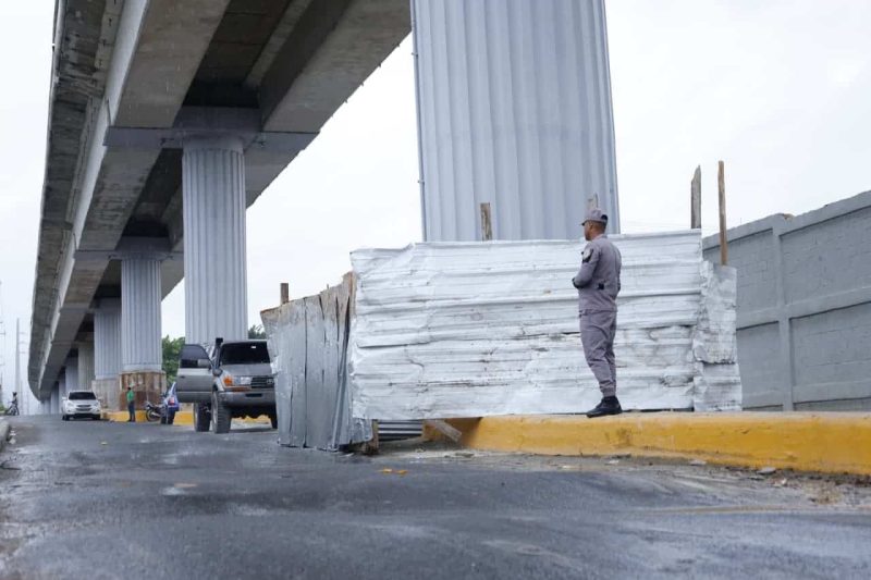 OPRET: Pedazos desprendidos de columna del Metro hacia Los Alcarrizos no afectan la obra