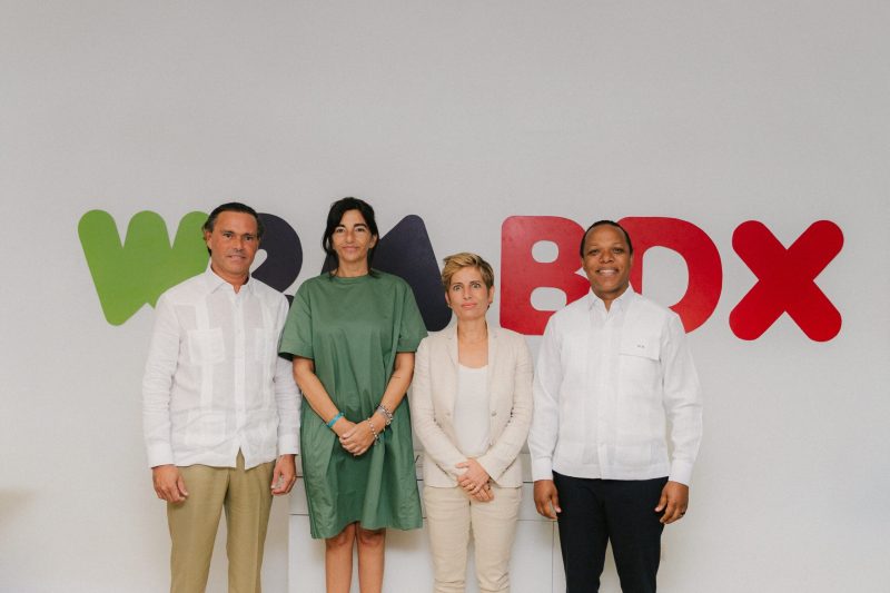 W2M-BDX incorpora la primera flota eléctrica en sector turístico RD  