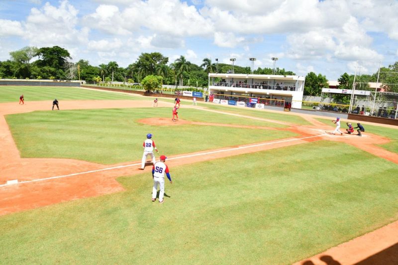 Puerto Rico mantiene invicto al derrotar a Cuba