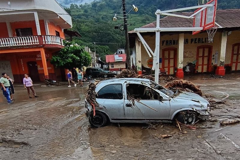 Van 47 muertos por las intensas lluvias en México