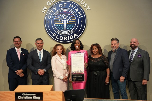 Declaran el 9 de octubre “Día de Amara La Negra” en Miami Ensegundos República Dominicana