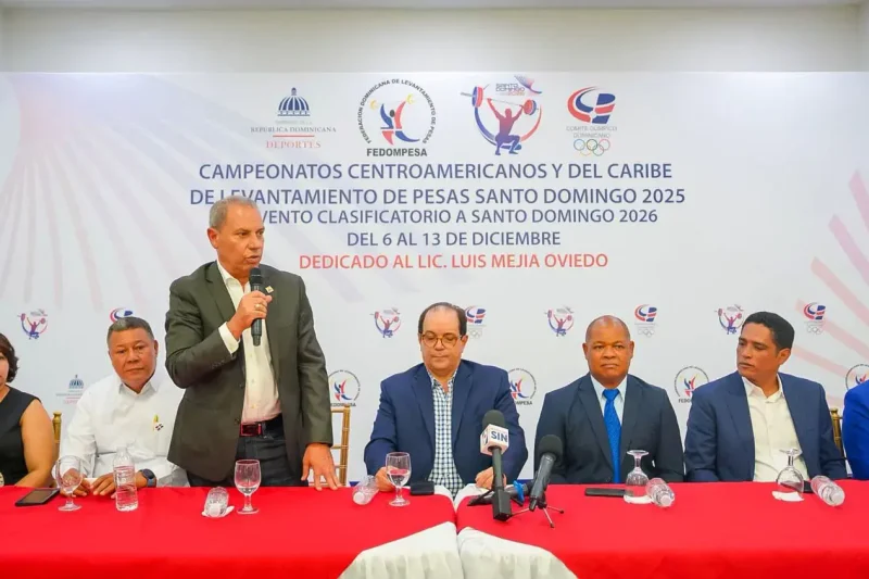 Bautista saluda confianza para celebrar eventos en República Dominicana