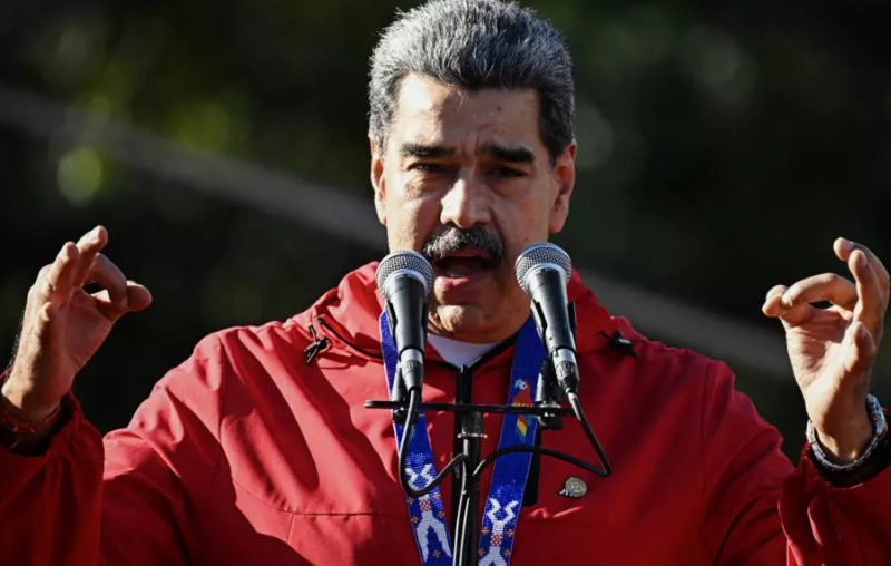 Caracas denuncia una «provocación militar» tras maniobras de EE. UU. frente a sus costas