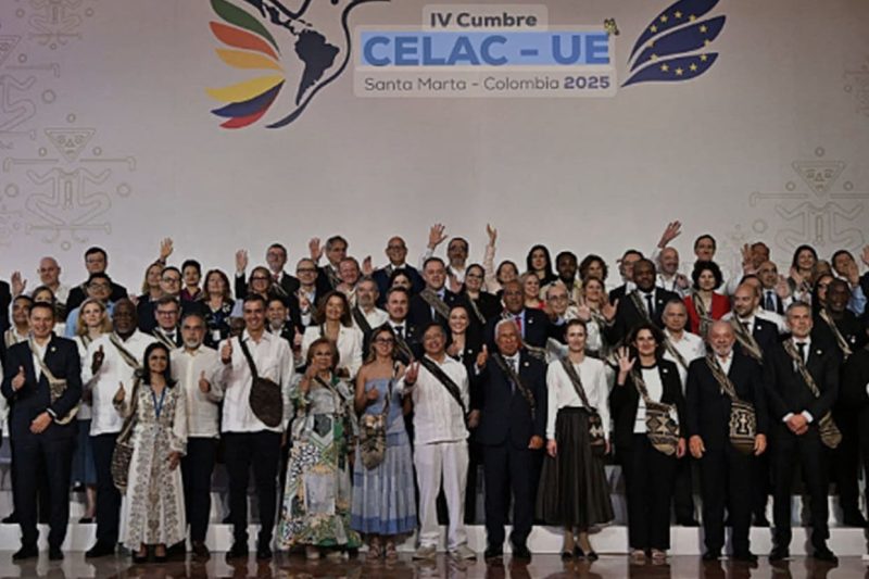 CELAC, UE urgen cumplir derecho en lucha narco