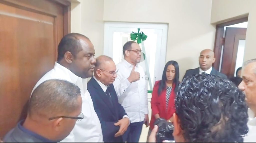 8fcbc64f-fece-440c-bdf3-d7d4bbfe95b3