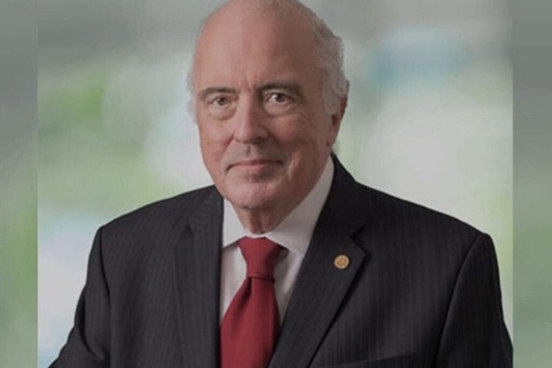 Exembajador respalda cambio fecha de cumbre