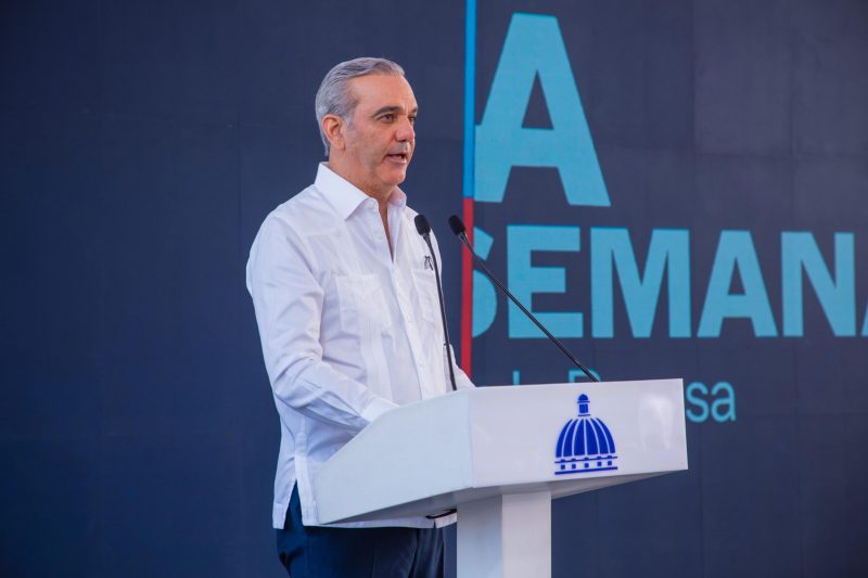 Abinader sobre marcha de la FP: Les deseo mucha suerte