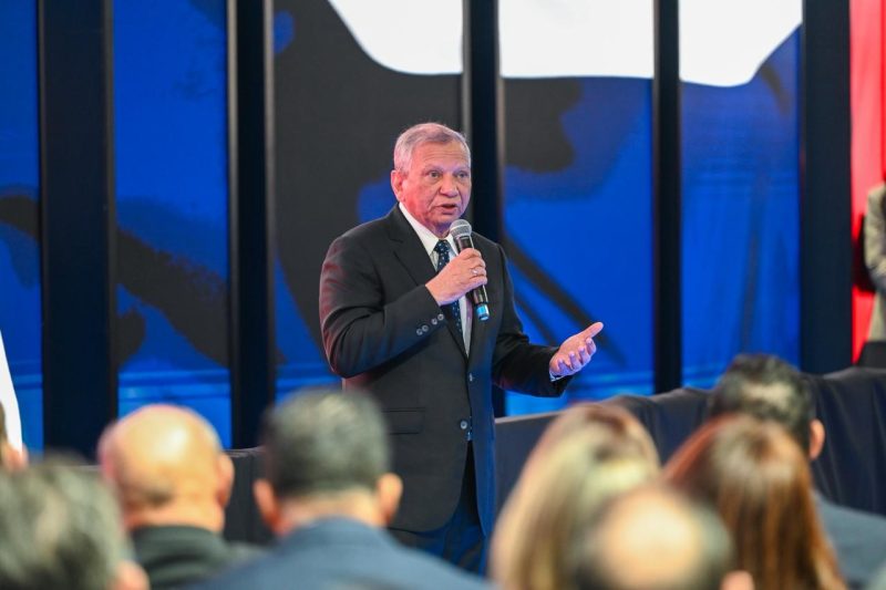 Leonardo Aguilera asegura que el Banco de Reservas apuesta al fortalecimiento del turismo