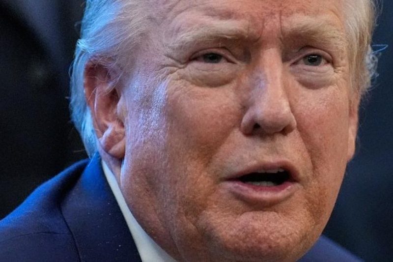 Donald Trump habla de una posible ‘toma de control amistosa’