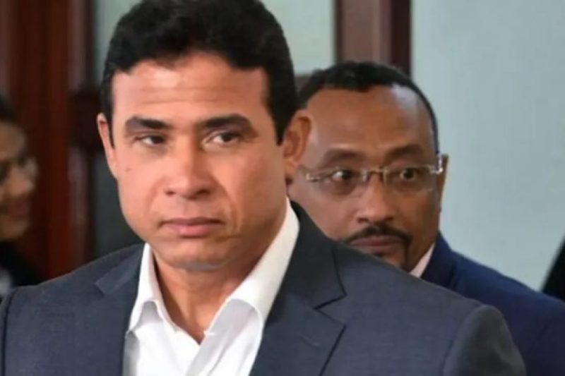 Piden absolución del general Adan Cáceres de cargos se le imputan