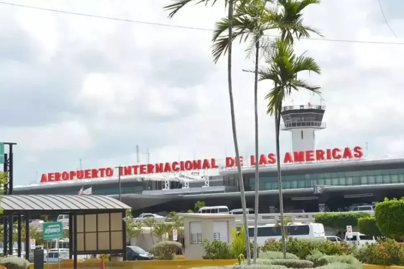 Cómo funciona la oficina de Salud Pública en el AILA