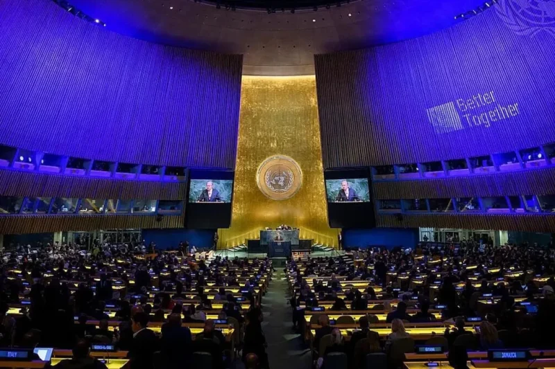 Asamblea de ONU reclama un alto al fuego en Ucrania