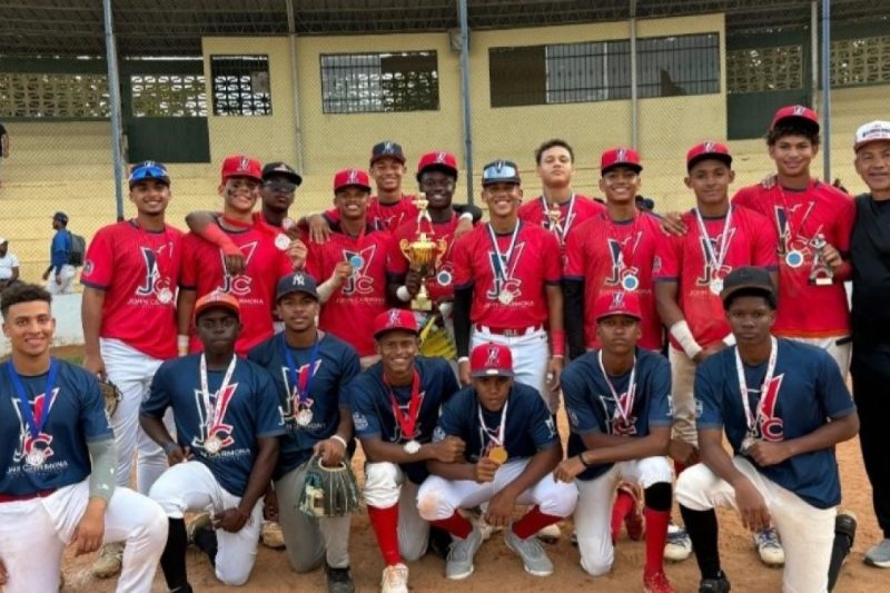 La Javilla y Rolando Paulino se coronan