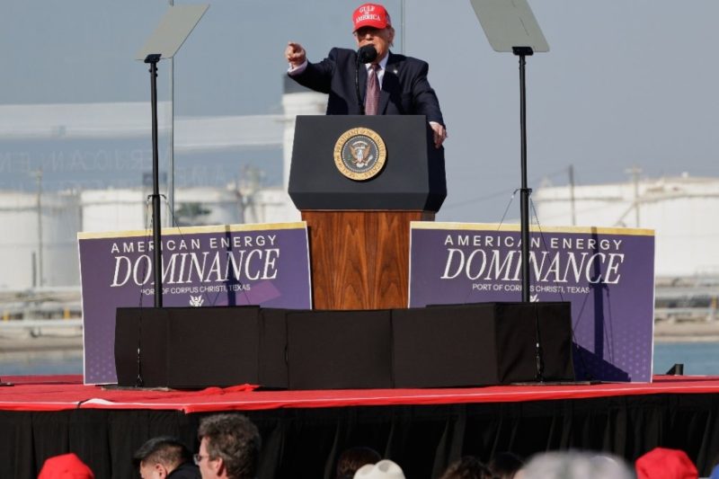 Trump dice EEUU tiene tomar gran decisión con Irán