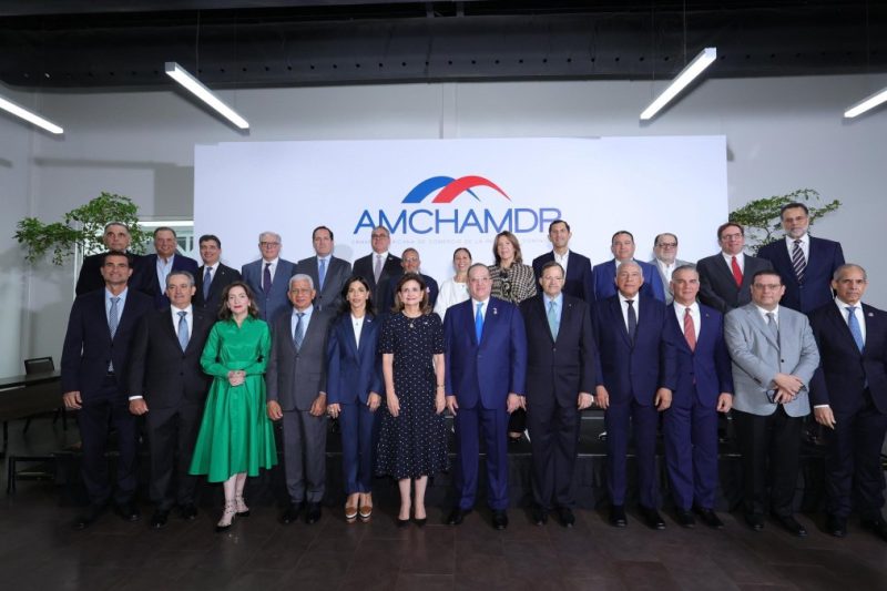 Gobierno da seguimiento a diplomáticos en Medio Oriente