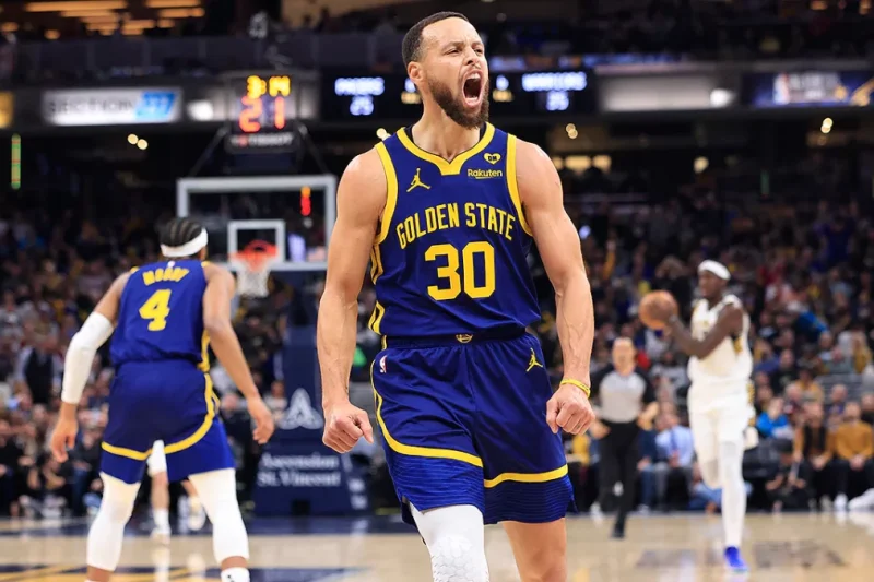 Así fue el esperado regreso de Stephen Curry tras su ausencia por lesión