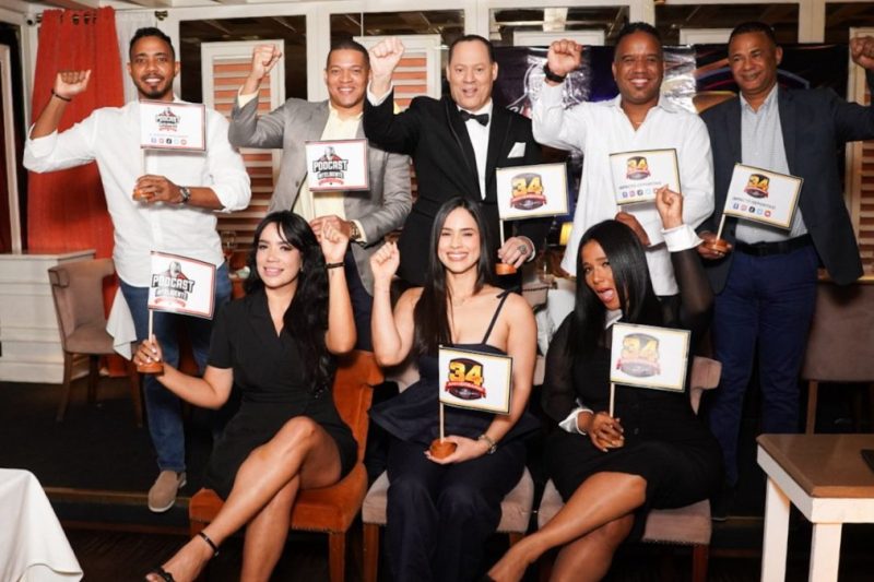 Franklin Mirabal se conmueve hasta las lágrimas en aniversario de Impacto Deportivo