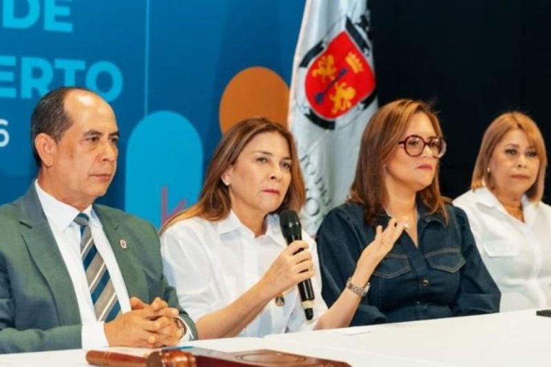 Carolina encabeza Asamblea de Cabildo Abierto 2026