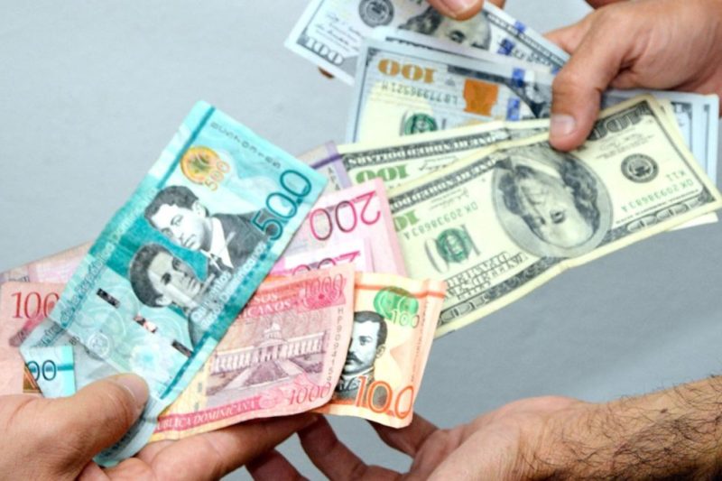 ¿Qué está sucediendo con el tipo de cambio en la República Dominicana?