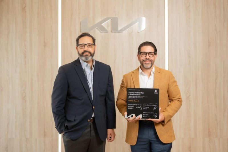 Grupo Viamar recibe reconocimiento internacional de KIA