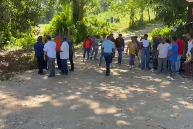 La Policía investiga adolescente de 14 años por muerte de niño hallado en arroyo de Hato Damas