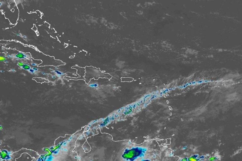 fuertes lluvias amenazan Gran Santo Domingo y seis provincias más