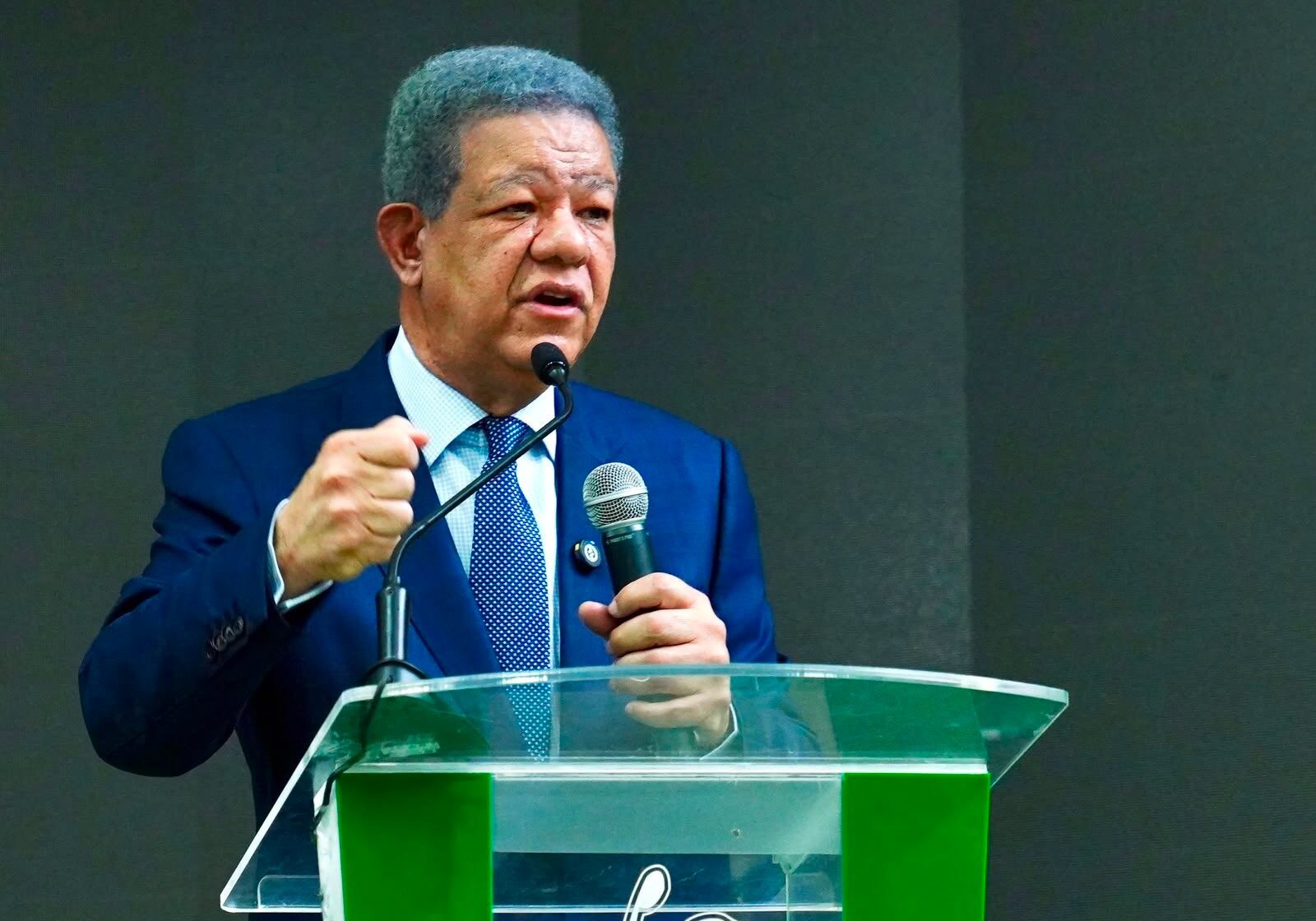 Leonel reconoce inquietudes internas en la Fuerza del Pueblo