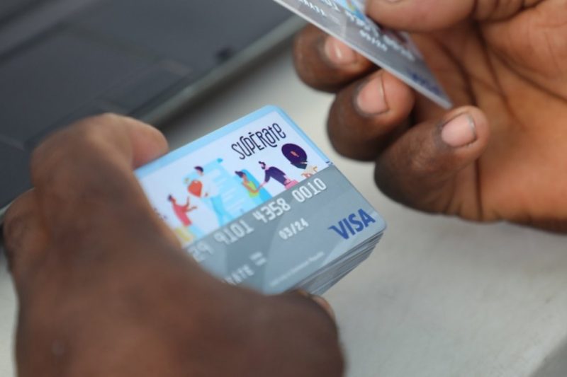 Casi la mitad de los hogares recibió ayudas sociales durante el último año