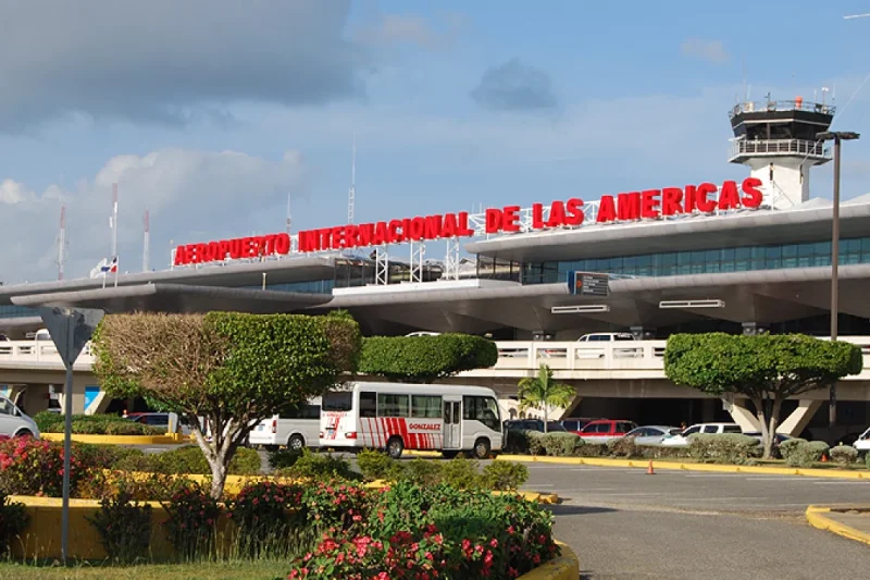 ¿Qué vuelos desde República Dominicana hacia Estados Unidos fueron cancelados por las intensas lluvias?