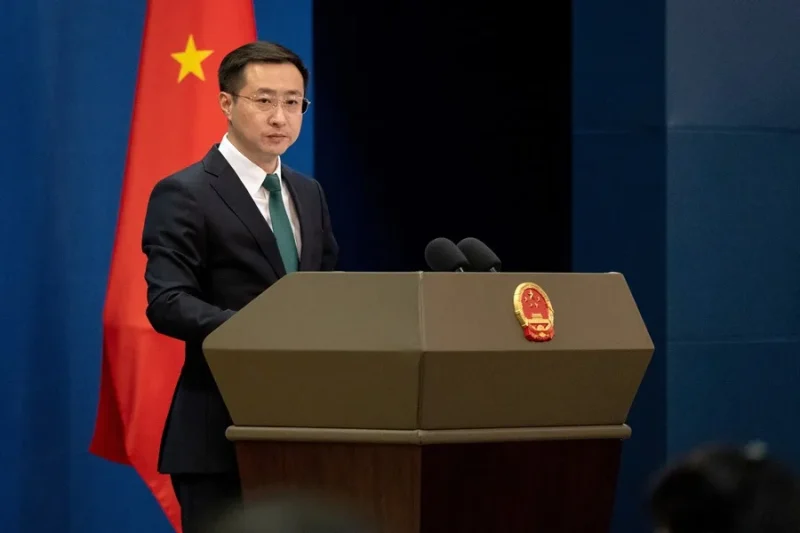 China califica de «falsedad» interferencia electoral en EE.UU.