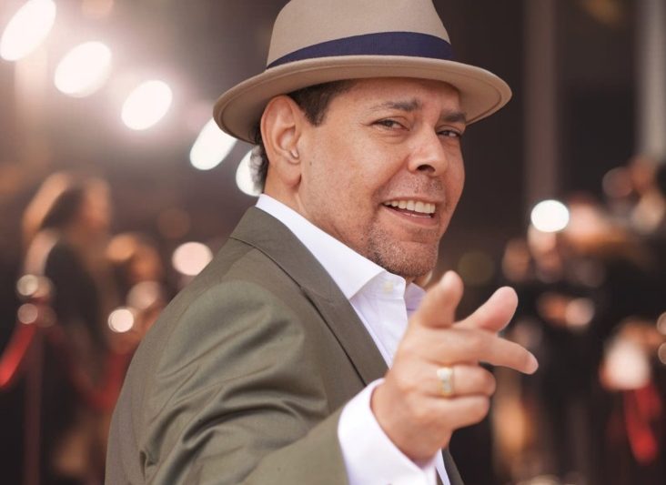 Fernando Villalona atraviesa delicado estado de salud que requiere reposo absoluto y supervisión especializada
