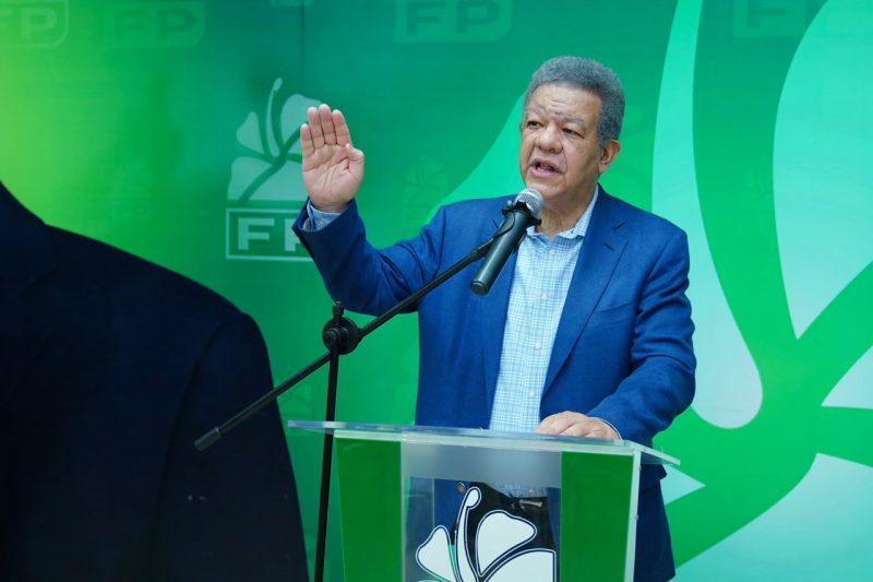 Leonel Fernández plantea duplicar economía con revolución