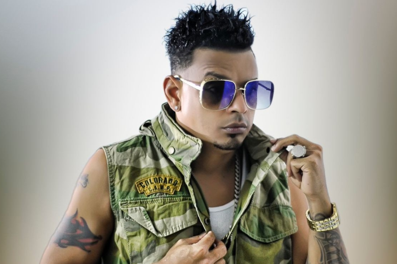 “Mi cuarto no son pa’ ti” Tito Swing enciende la escena musical con nuevo éxito