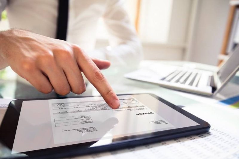 Factura electrónica vs. factura tradicional: las diferencias que debes conocer.