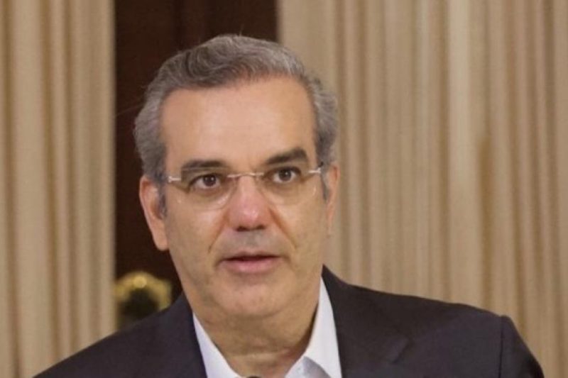 Luis Abinader pone a disposición ayuda dominicana para Colombia tras mortal terremoto