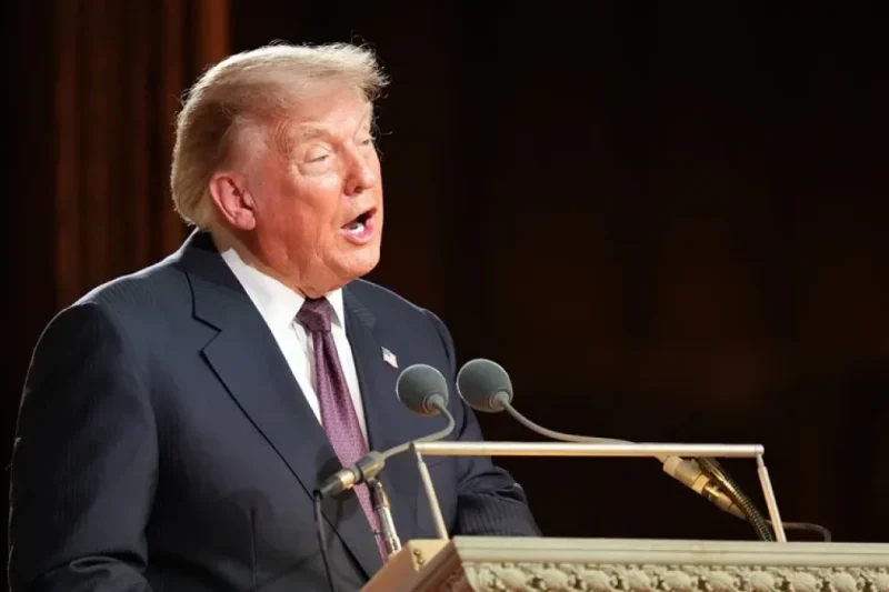 Trump anuncia aranceles del 50% a autos y acero canadienses