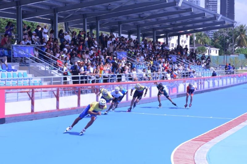 México se corona en triatlón masculino por equipos