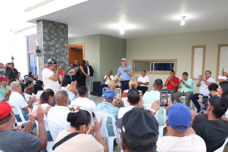 Abel Martínez promete un gobierno cercano a la gente