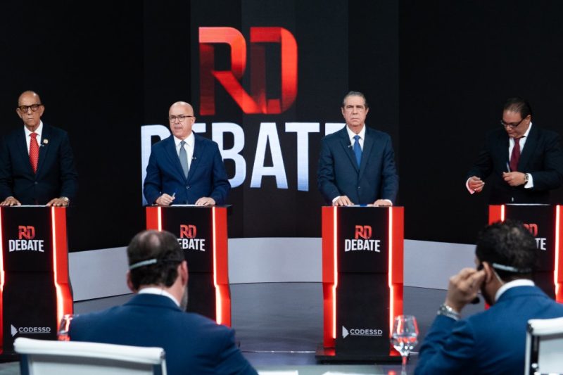 Codessd marca un precedente con el primer debate entre aspirantes presidenciales de un mismo partido