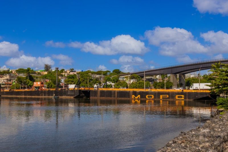 Puente Flotante cerrará este sábado durante dos horas por paso de embarcaciones