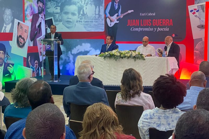 Euri Cabral presenta la edición dominicana del libro «Juan Luis Guerra, compromiso y poesía»