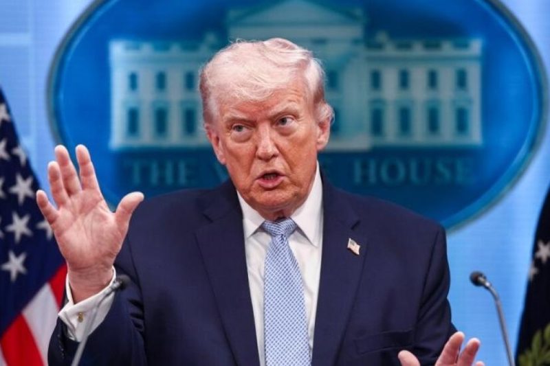 Trump rechaza regular la inteligencia artificial y califica a críticos como ‘fuerzas negativas
