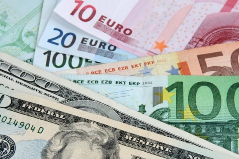 Dólar hoy: ¿a cuánto se compra y se vende este jueves?